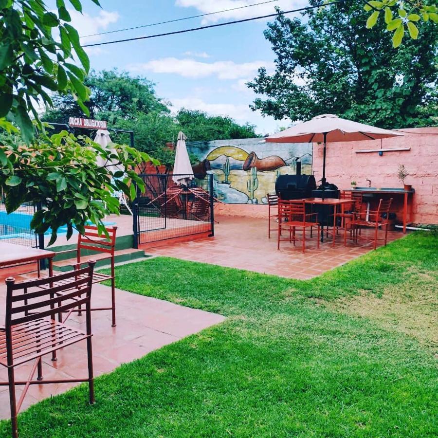 Cabañas y Hostal Las Marias Cafayate Exterior foto