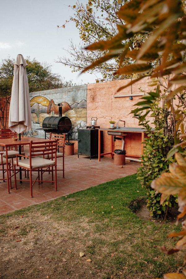 Cabañas y Hostal Las Marias Cafayate Exterior foto
